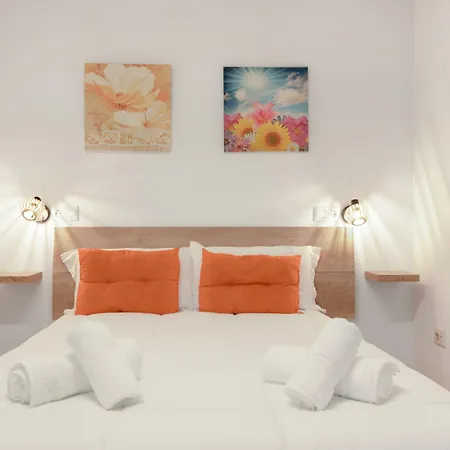 Joaquin House アパート *